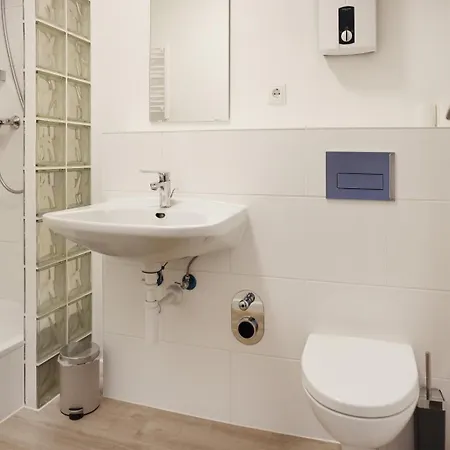 Monteurwhg Oldenburg I H Zentral & Komfortabel Apartamento *